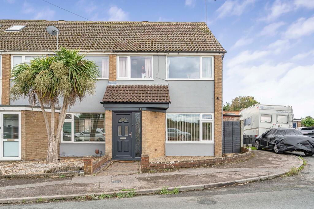 Main image of property: Diamond Close, Ipswich, IP1
