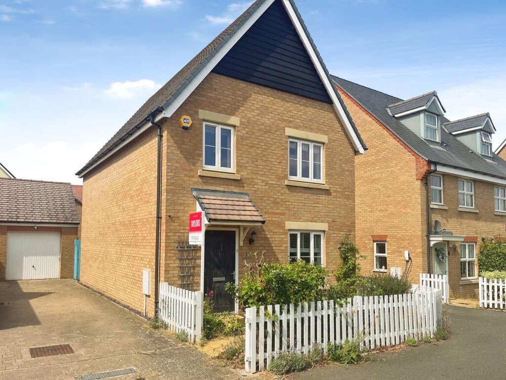 Main image of property: Arnold Rise, Biggleswade, Bedfordshire, SG18
