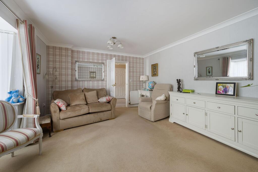 House in East Lindsey, Horncastle - More