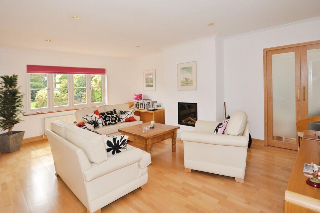 House in Nottingham - View 4