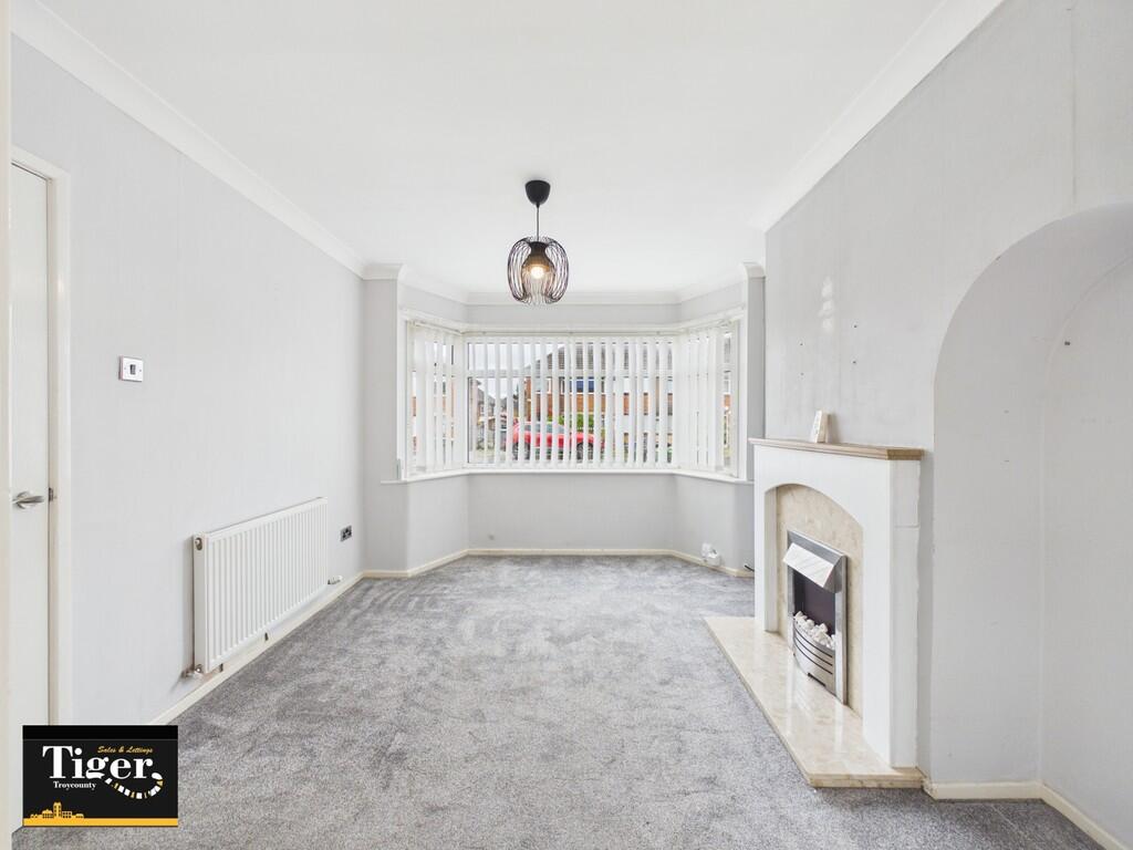 Briarwood Drive, Bispham photo 4