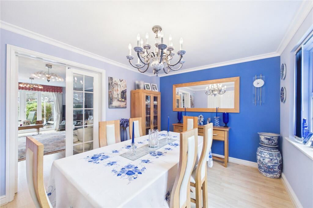 House in Purley on Thames, West Berkshire - More