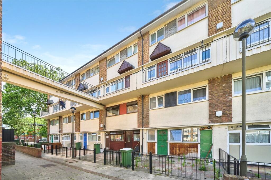Main image of property: Trinity Gardens, London, E16