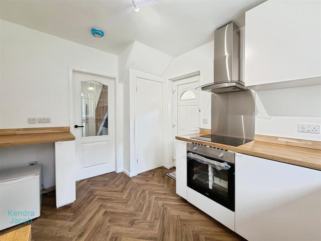 Mill Meadow View, Blyth, Worksop photo 4