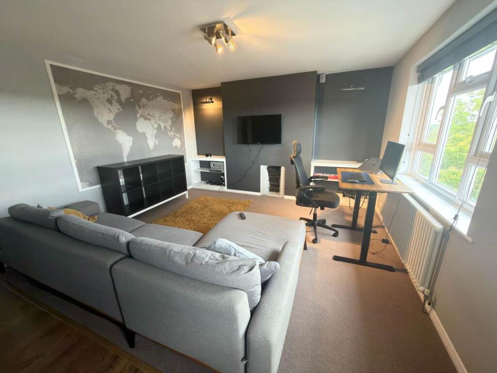 Main image of property: Kelvedon House, Loughton Way, Buckhurst Hil