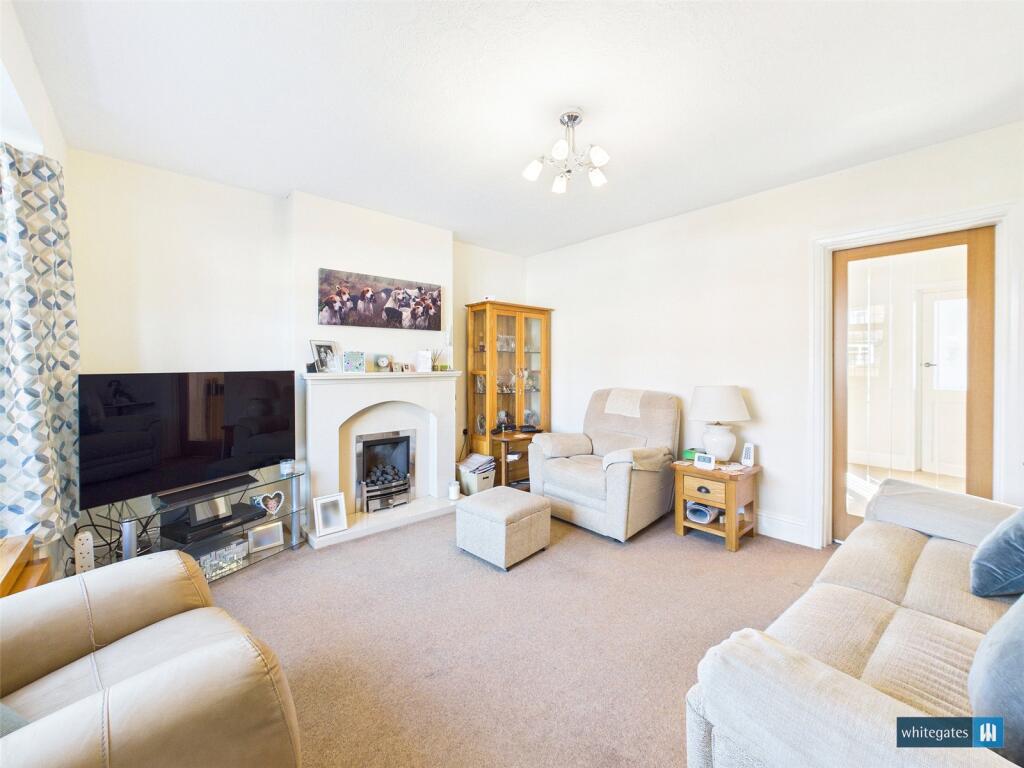 Moss Road, Askern, Doncaster, South Yorkshire, DN6 photo 4