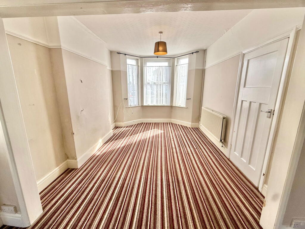 House in Bridgend - View 6
