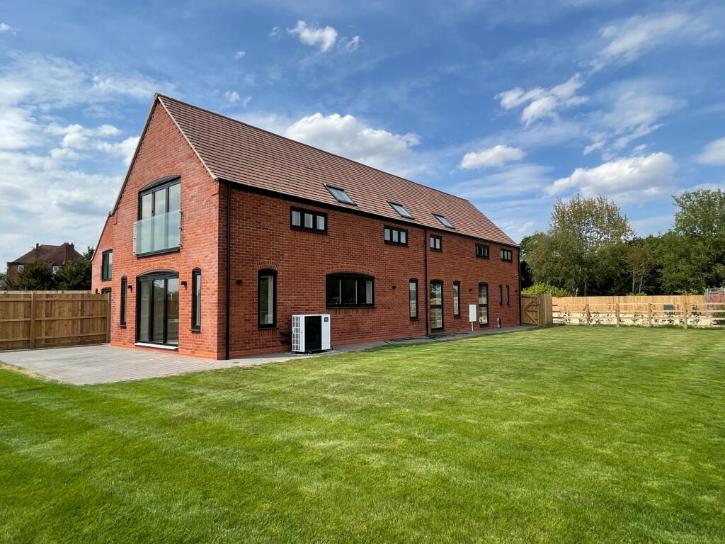 Main image of property: VALE VIEW, Wawensmere Road, Wootton Wawen, Henley-In-Arden, Warwickshire, B95 6BW