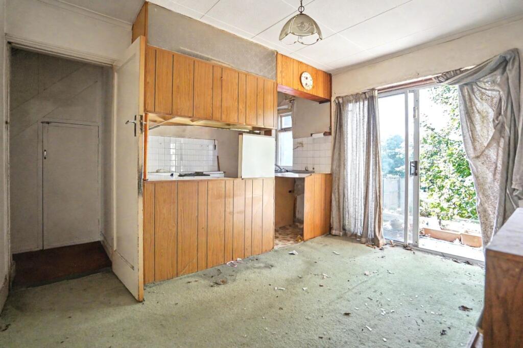 House in Gillingham, Hale - View 4