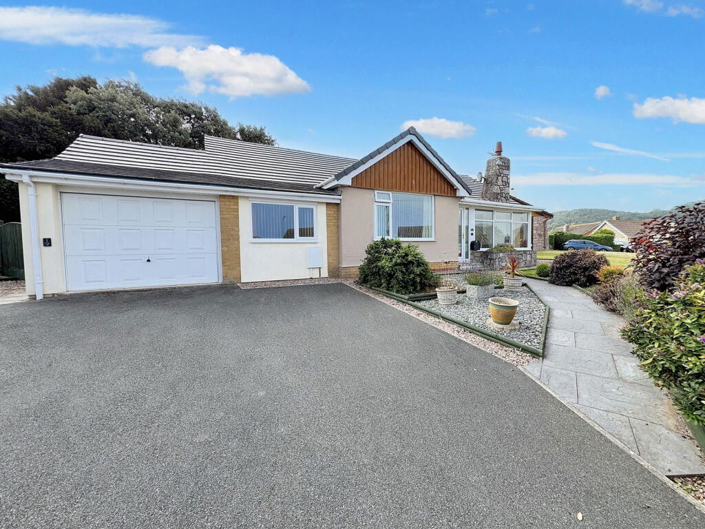 Main image of property: Brynhyfryd Grove, Abergele, LL22 7HD