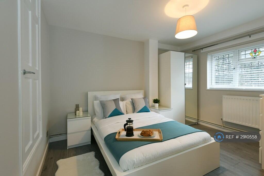 3 bedroom flat for rent