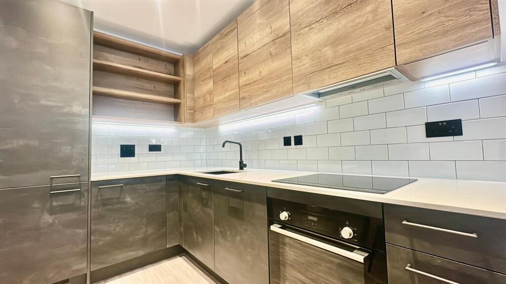 Additional image 5 of Brand New Home - Glasswater Locks, Birmingham, B4