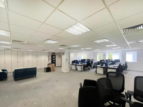 M31stFloorMillenniumCentrePH05.jpg