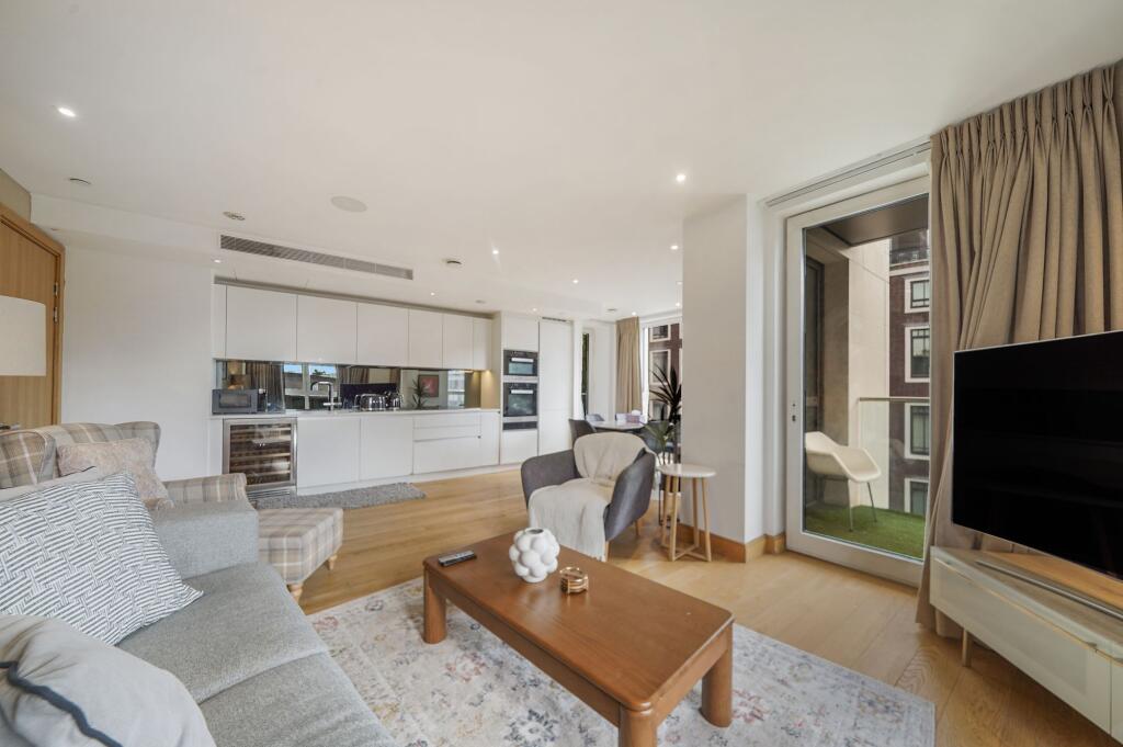 Apartment in London - More