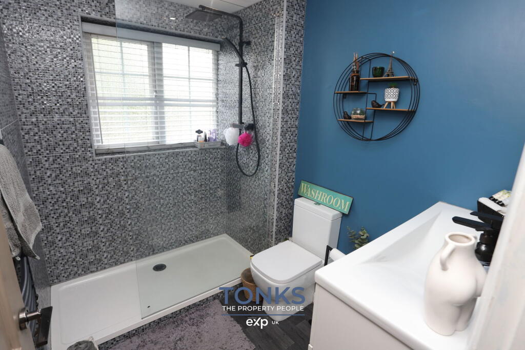 Additional image 17 of Hill Top Road, Oldbury, B68 9DU