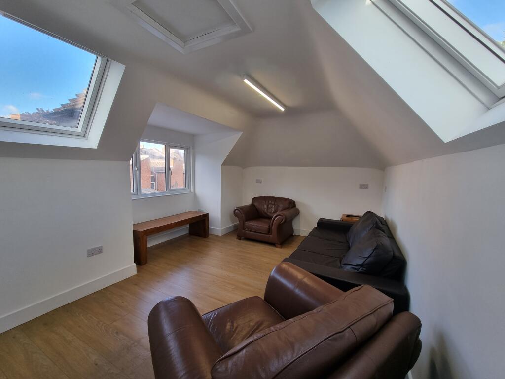 Apartment in Coventry - View 4