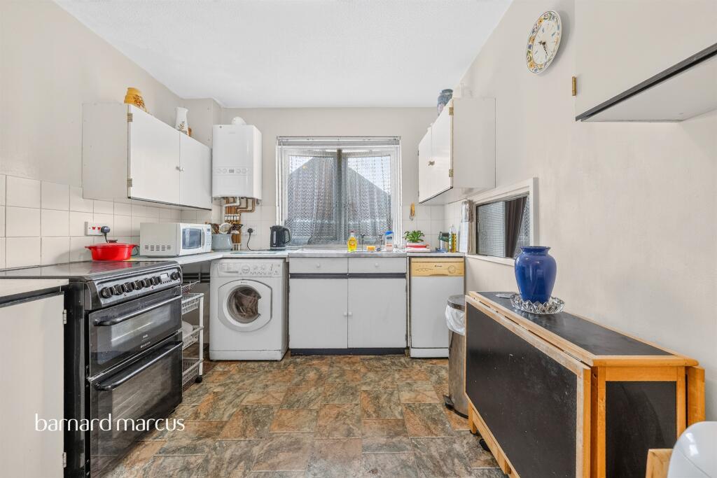 Apartment in London - View 2