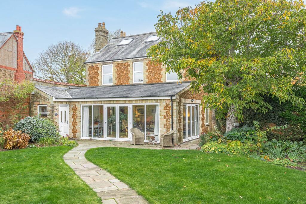 House in Peterborough - More