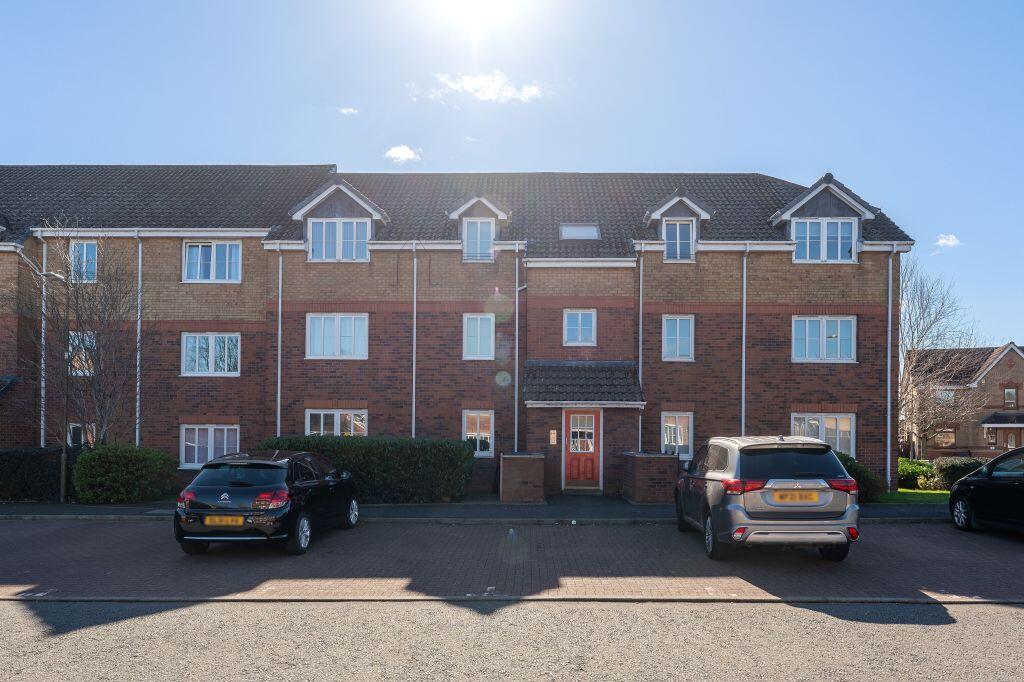 Main image of property: 246 Oldwood Place, Livingston, EH54 6XB