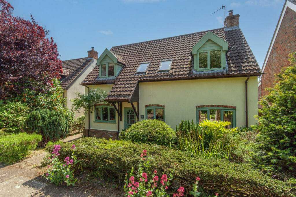 Main image of property: High Street, Ufford, IP13 6EQ