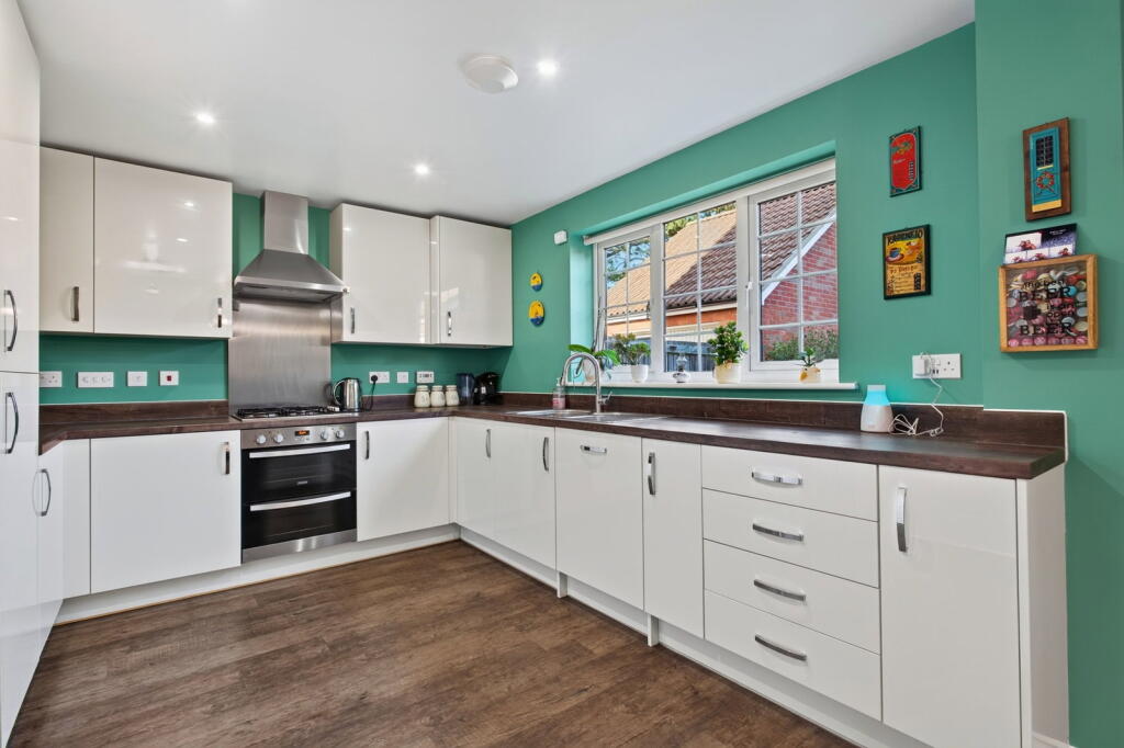 House in Northampton - View 5