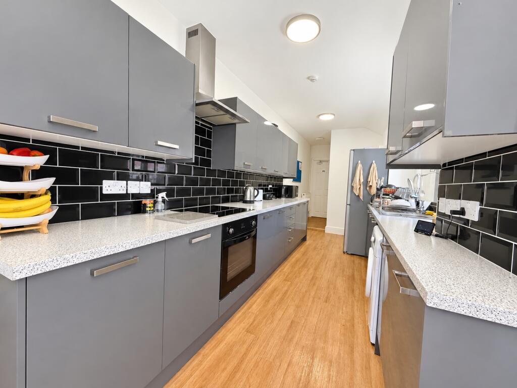 Boultham Avenue, Lincoln, LN5 photo 2