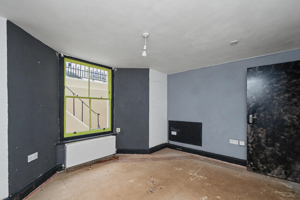 Basement, 51 York Road, Hove, East Sussex, BN3 1DJ - View 3