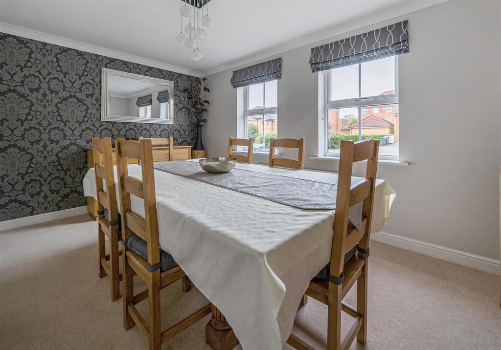 House in Devizes, Wiltshire - View 5