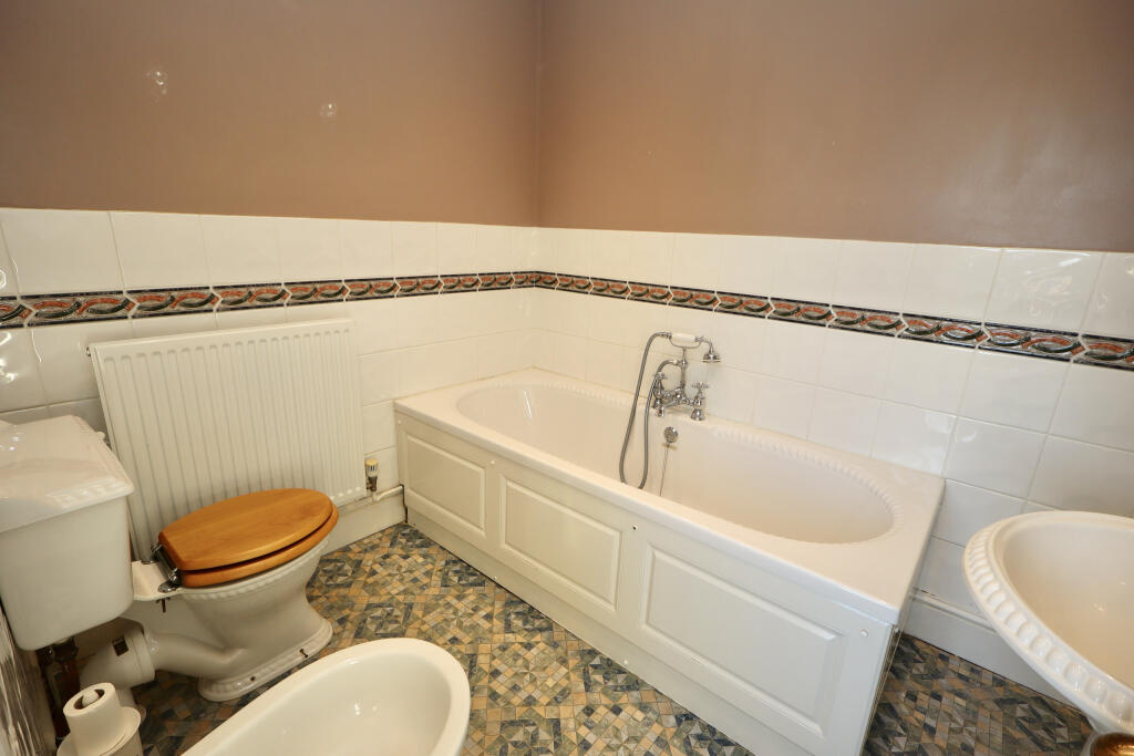 Additional image 7 of Central Wells