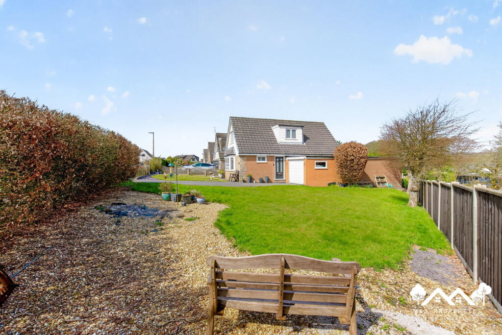 Additional image 2 of Kings Drive, Hoddlesden, Darwen, BB3 3RB