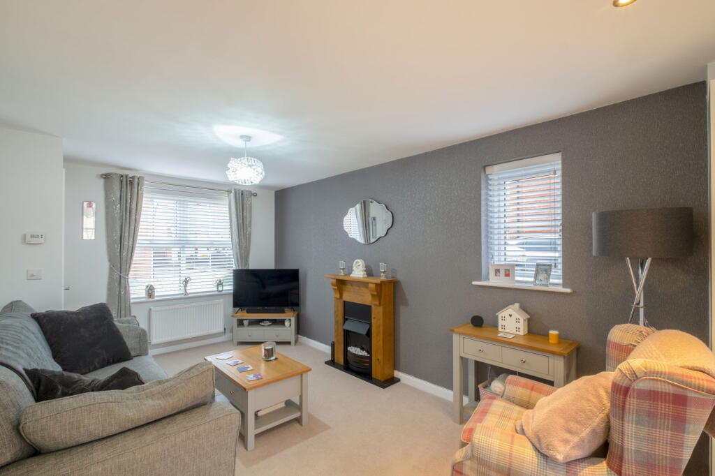 Primrose Close, East Leake photo 4