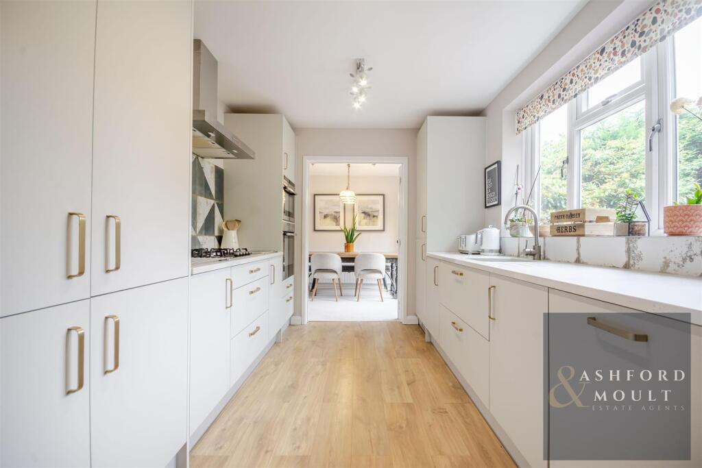 House in Nottingham - View 4