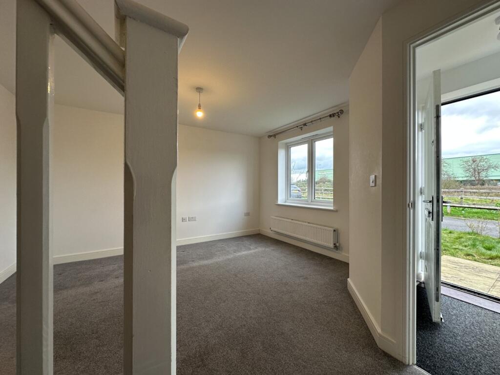 House in Taunton - View 3