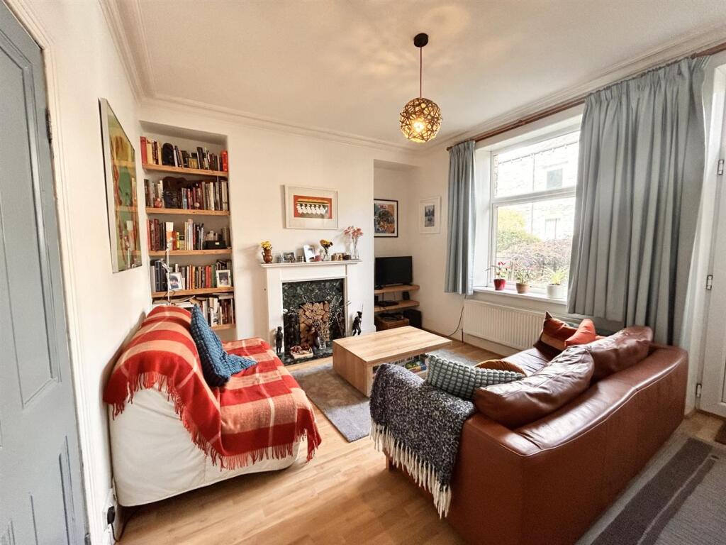 House in Calderdale, Heath, Savile Park - View 5