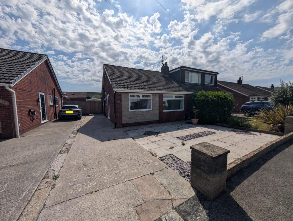Main image of property: Western Drive, Leyland, Lancashire, PR25