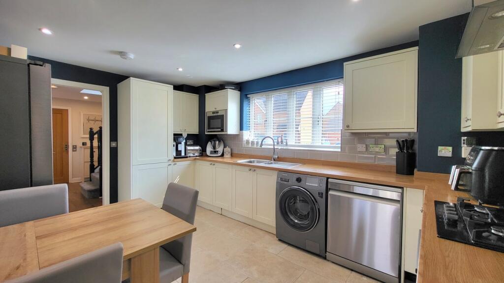 House in Peterborough, Hampton Hargate - View 5