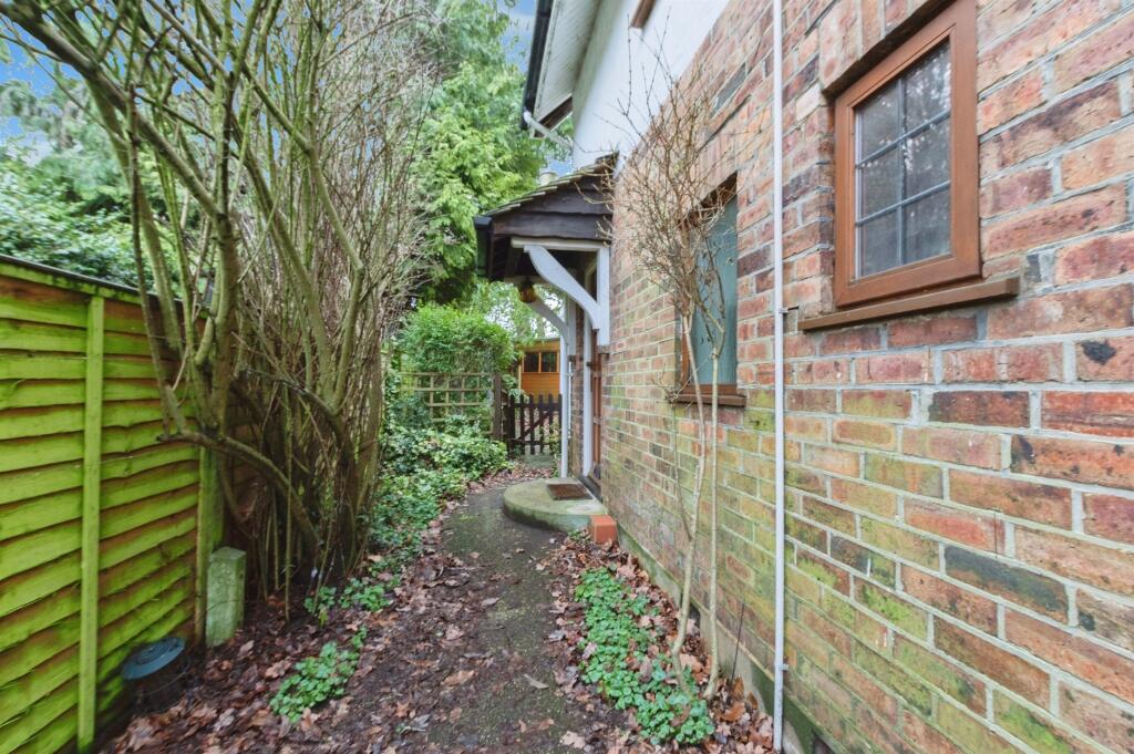 Main image of property: Wood Lane, Bournemouth