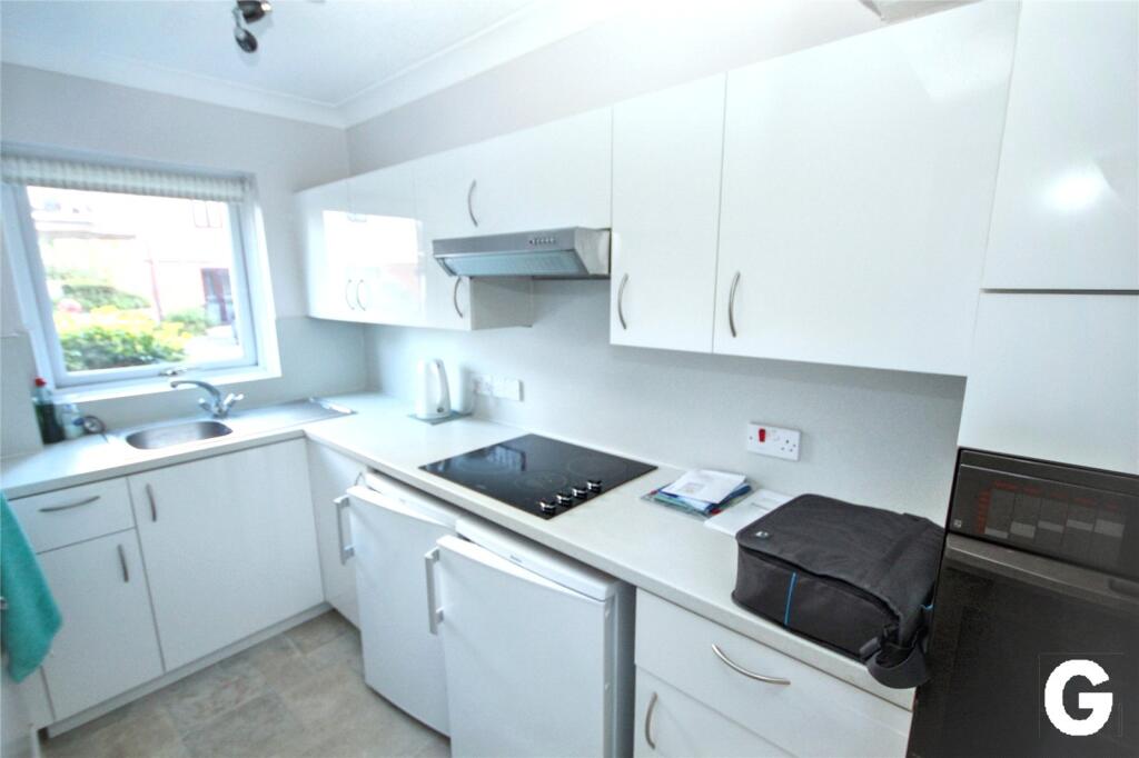 Deweys Lane, Ringwood, Hampshire, BH24 photo 5