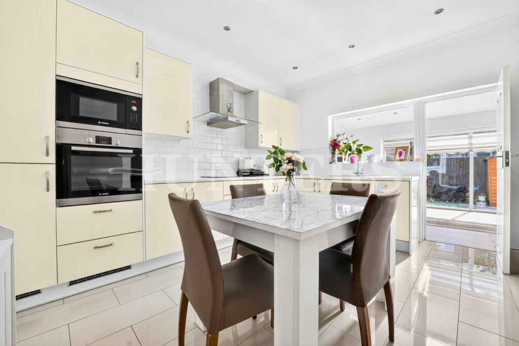 House in London - View 4