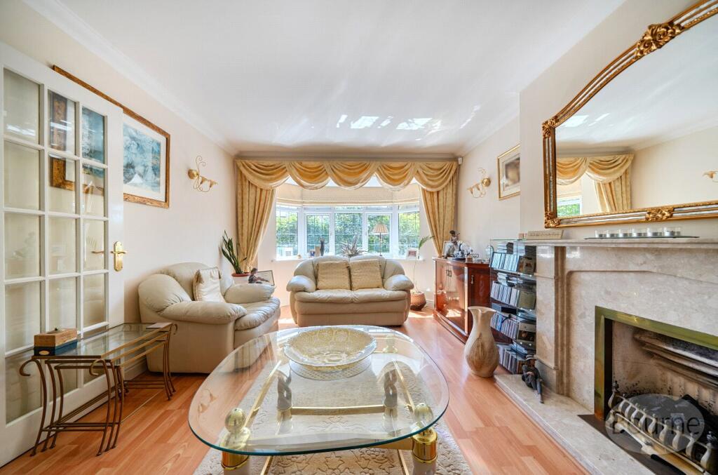 House in Woking, Brookwood - View 5