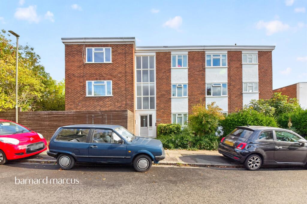 Main image of property: Friern Park, London