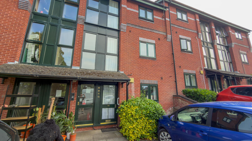 Main image of property: Priory Wharf, Birkenhead, CH41
