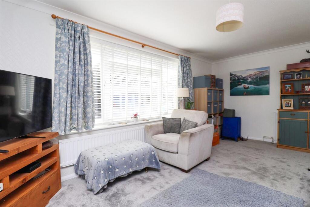 House in Guildford - View 4