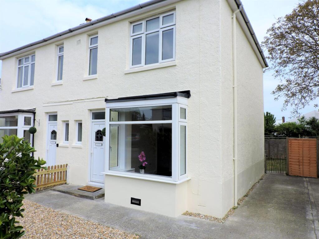 Main image of property: Hamilton Road, Portchester, Portsmouth, PO6