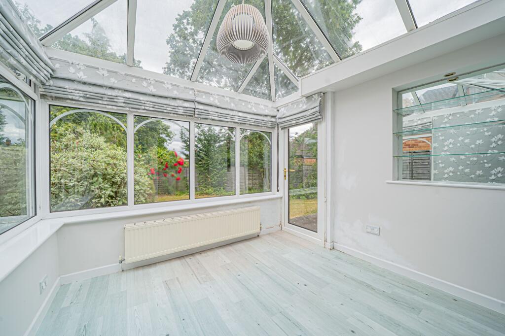 Ashlawn Crescent, Solihull, B91 photo 5