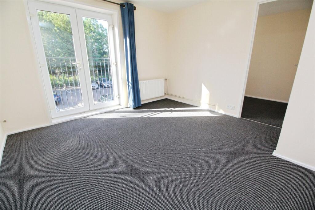 Swinden Court, Heelands, Milton Keynes photo 3