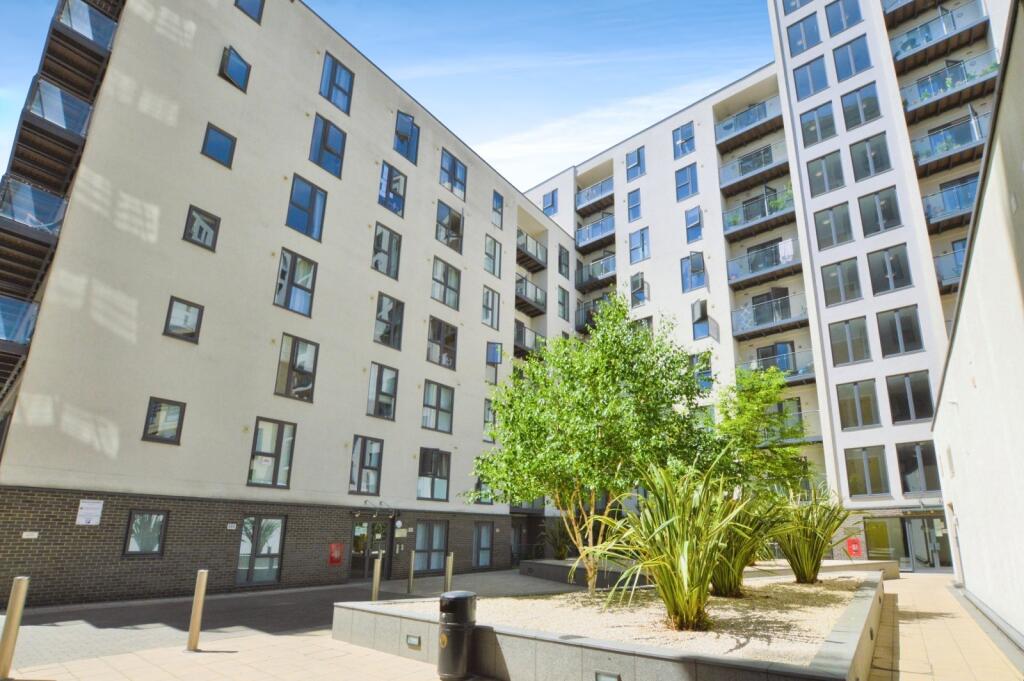 Main image of property: Guildford Road, Woking, Surrey, GU22