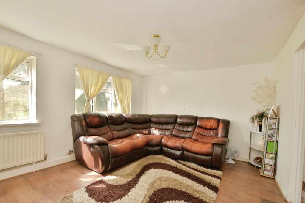 House in Tonbridge - View 3