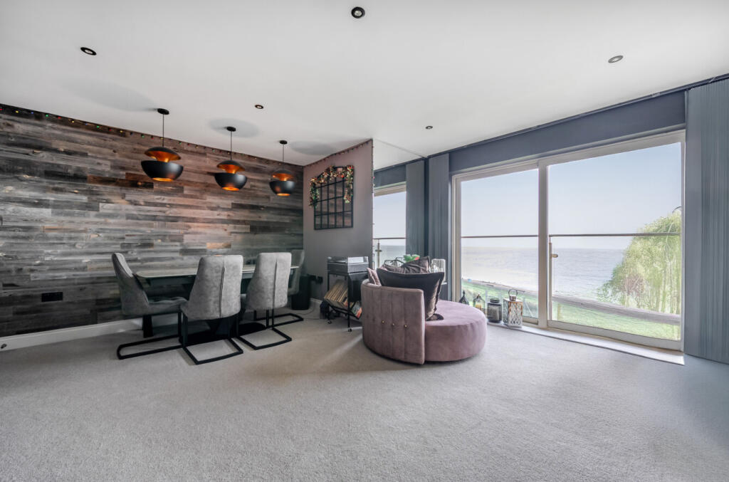 Main image of property: Swordfish Close, Lee-on-the-Solent, Hampshire, PO13