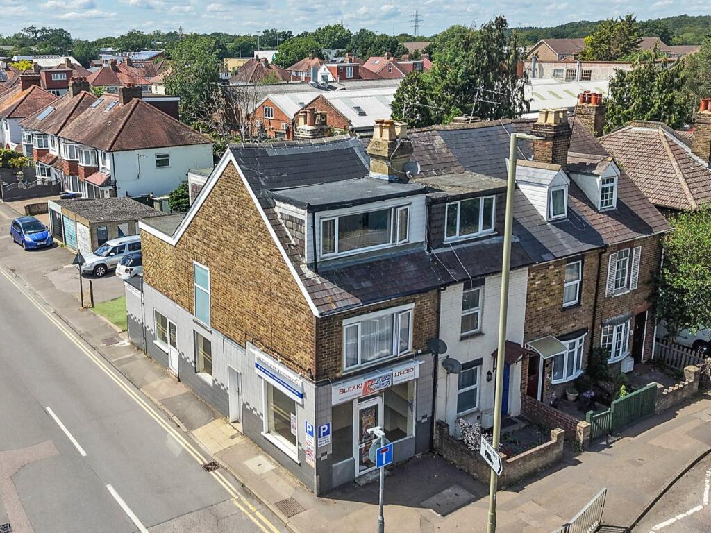 Main image of property: Kingston Road, Leatherhead, Surrey, KT22